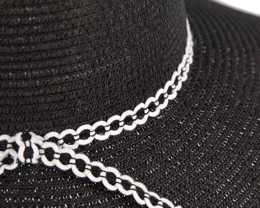 Wide brim black casual beach hat
