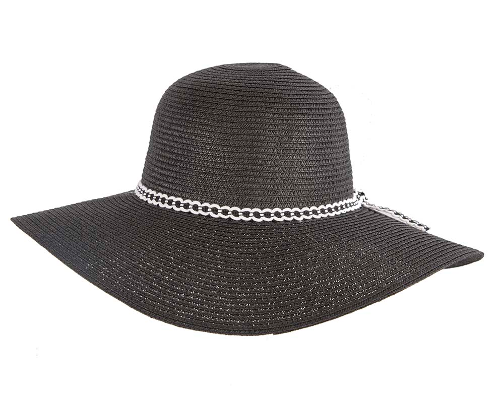 Wide brim black casual beach hat